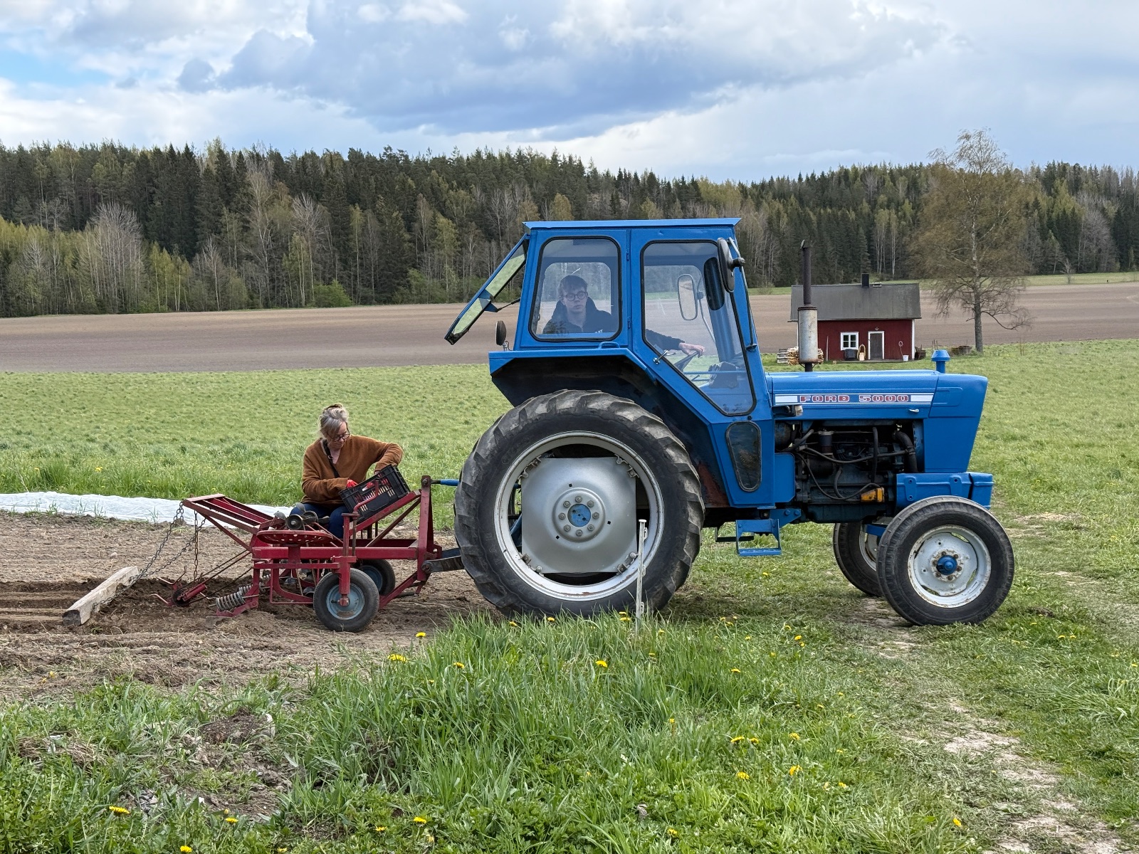 Vieraskirjan kuva: Sjunde generationen.